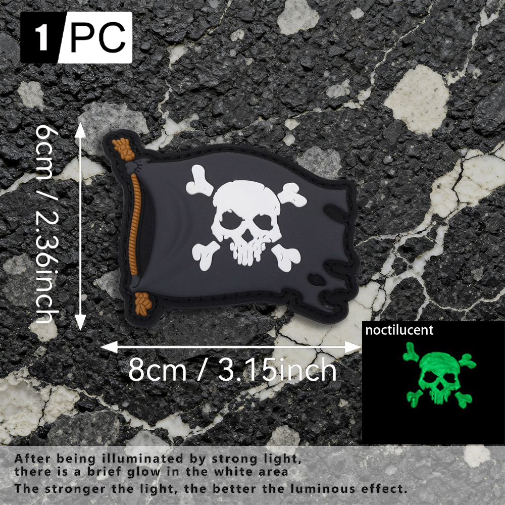 A Pirate Flag Pattern Pvc Mate - Embroidery Effect recensione e prezzo