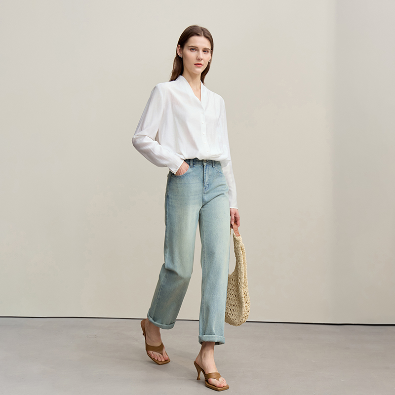Amii Women's Jeans 2026 Summer - Embroidery Effect recensione e prezzo