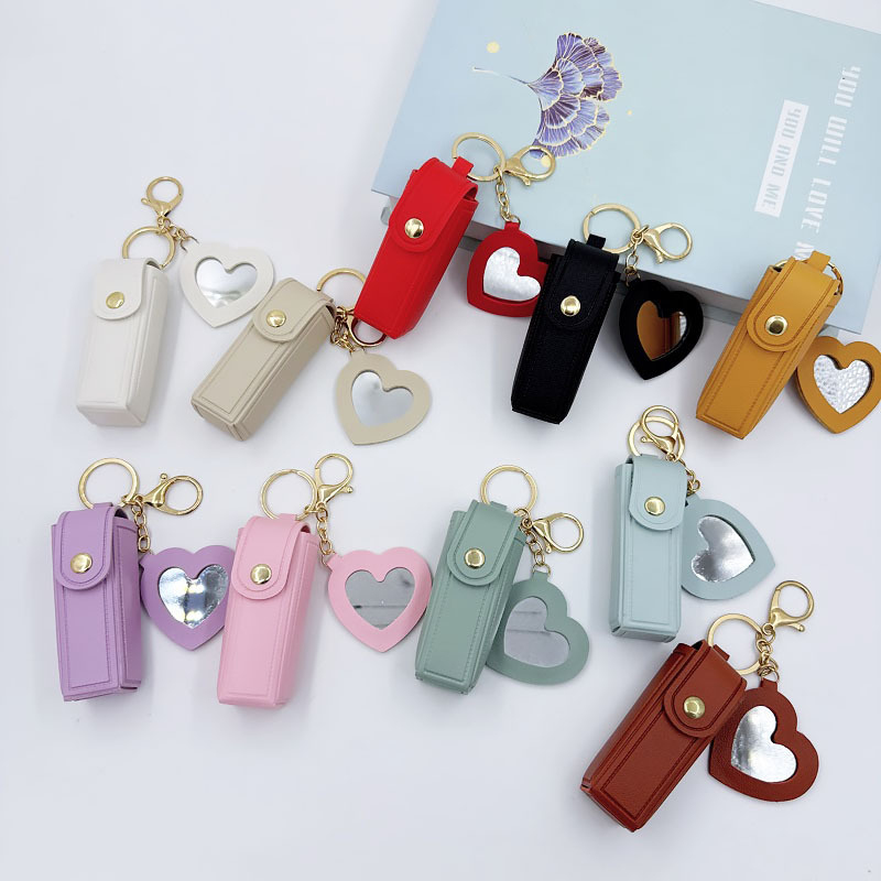 Leather heart-shaped mirror li - Embroidery Wallet recensione e prezzo
