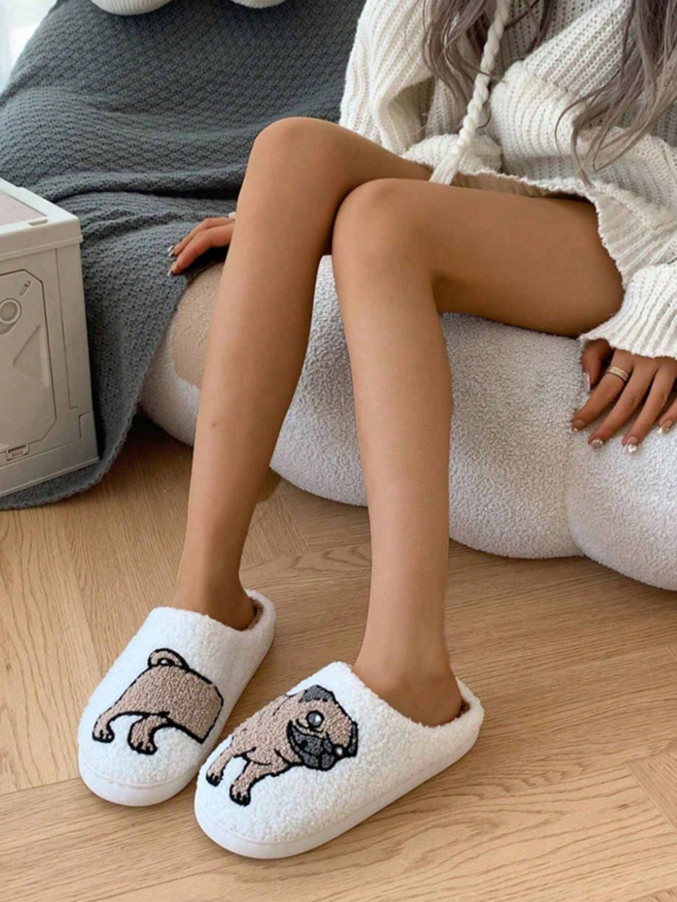Couple Pug Embroidery Plush Sl - Embroidery Garments recensione e prezzo