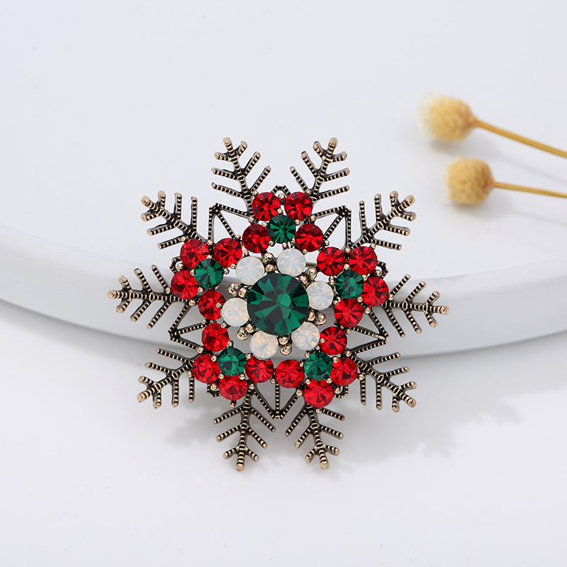 Christmas series jewelry brooc - Embroidery Eyebrow recensione e prezzo