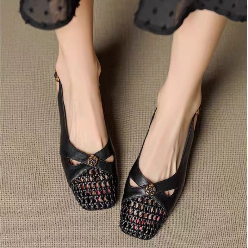 Women's French-style closed-to - Embroidery Flat Shoes recensione e prezzo