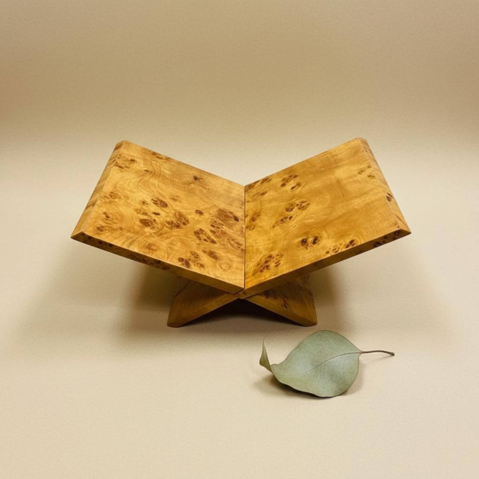 Cross Book Stand Wabi-Sabi Des - Frame Display Wood recensione e prezzo
