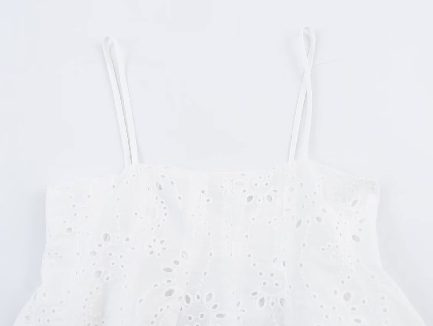 HH Women's Elegant Summer Soli - Embroidery Uniforms recensione e prezzo