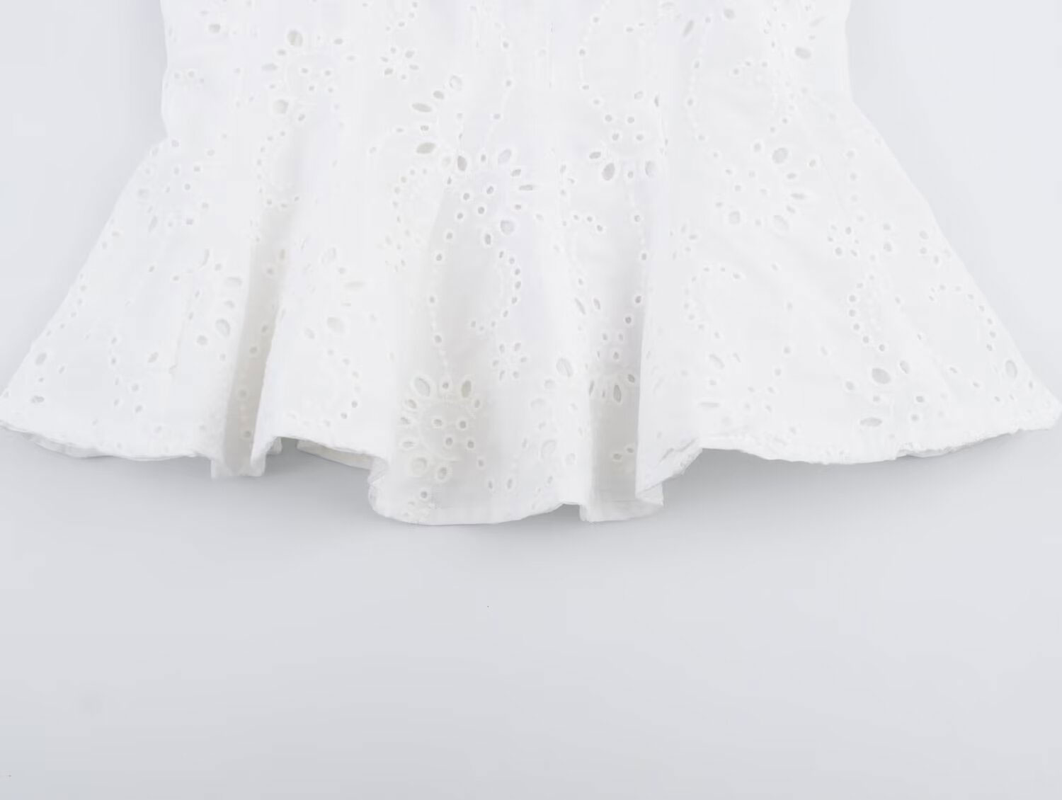HH Women's Elegant Summer Soli - Embroidery Uniforms recensione e prezzo