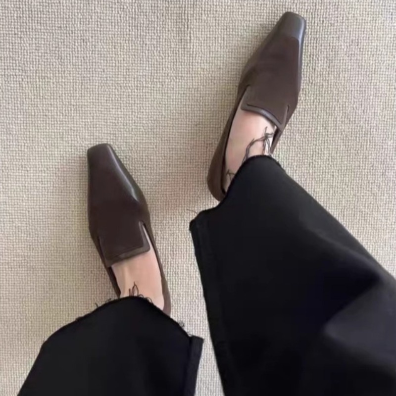 Retro Square Toe Deep Mouth Sl - Embroidery Flat Shoes recensione e prezzo