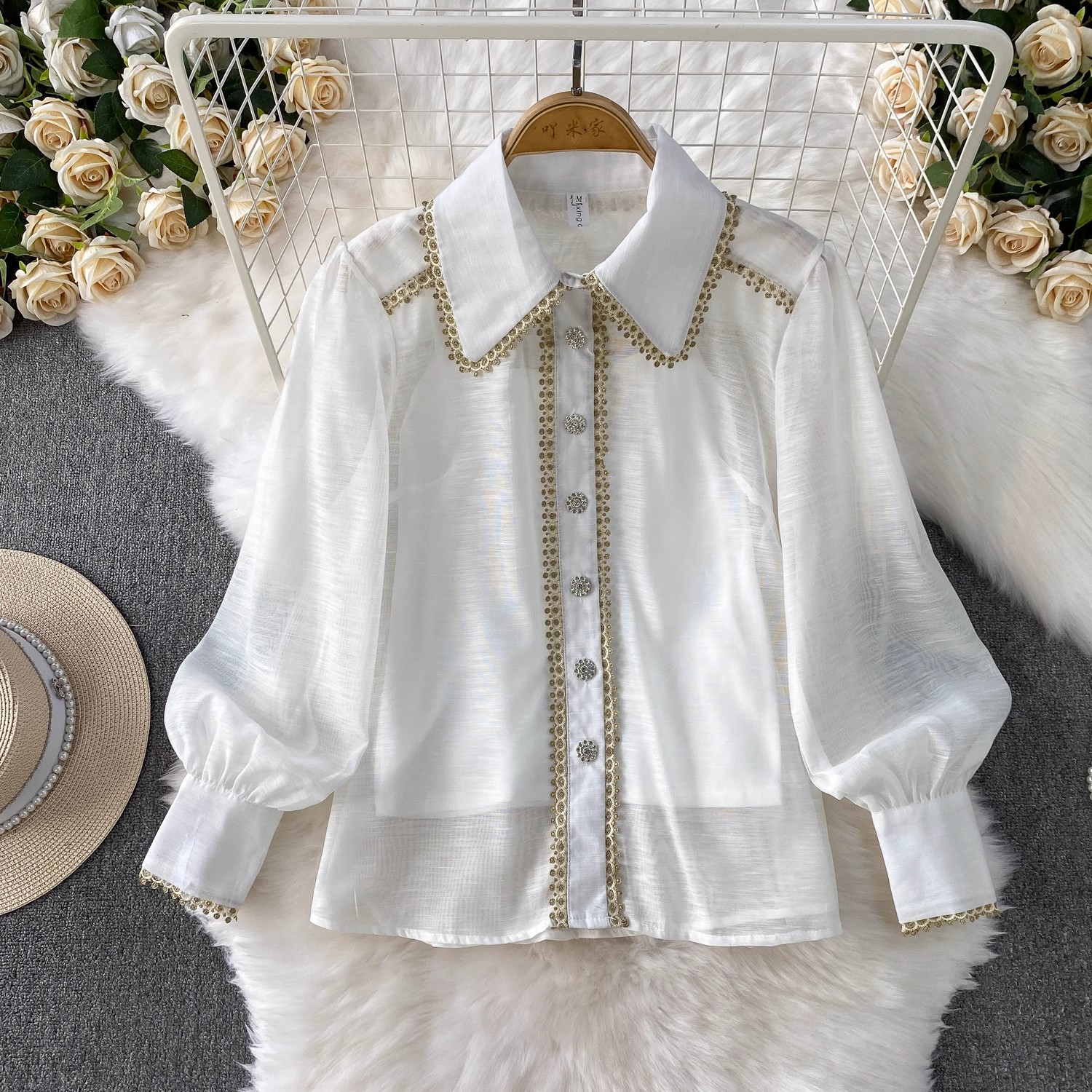 Elegant Shirt Skirt Suit Women - Embroidery Uniform recensione e prezzo