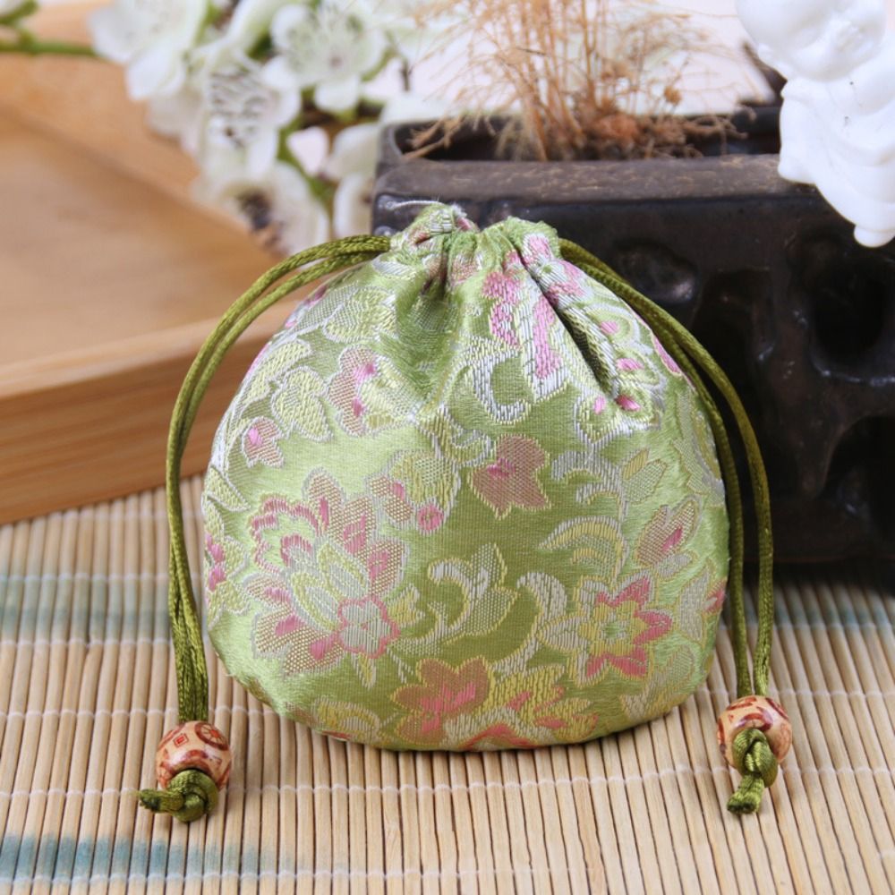 Floral Embroidery Flower Draws - Embroidery Wallet recensione e prezzo