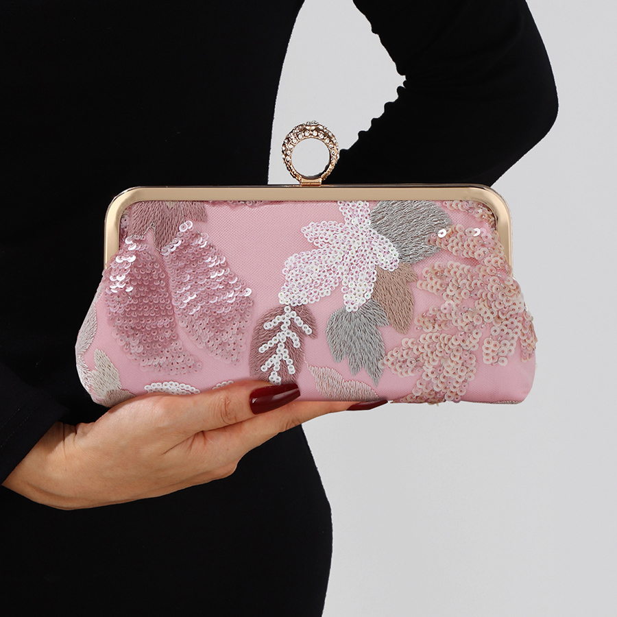 Sequins Embroidery Clutch Bag  - Embroidery Bali recensione e prezzo