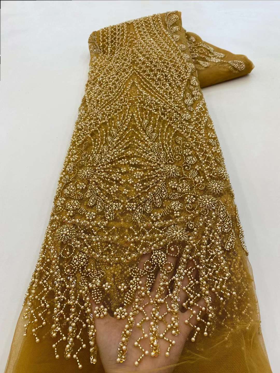 Brown Sequin Beaded Embroidery - Embroidery Net Fabric recensione e prezzo