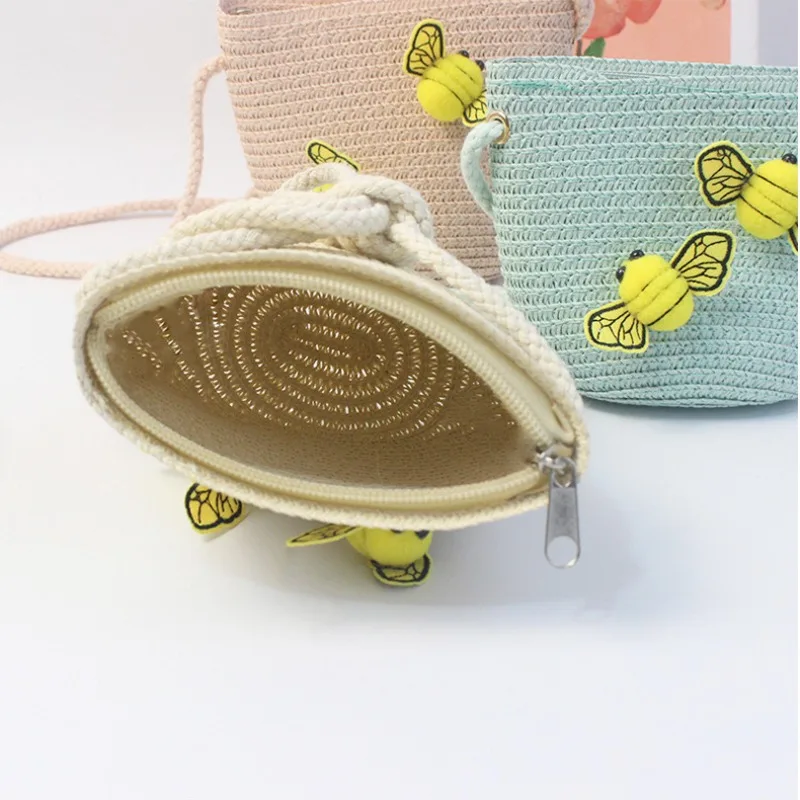 Children's Straw Crossbody Bag - Embroidery Love recensione e prezzo