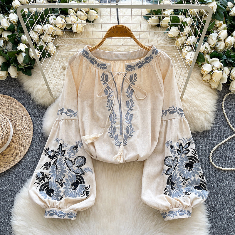 Artistic Retro Embroidery Ethn - Embroidery Artist recensione e prezzo