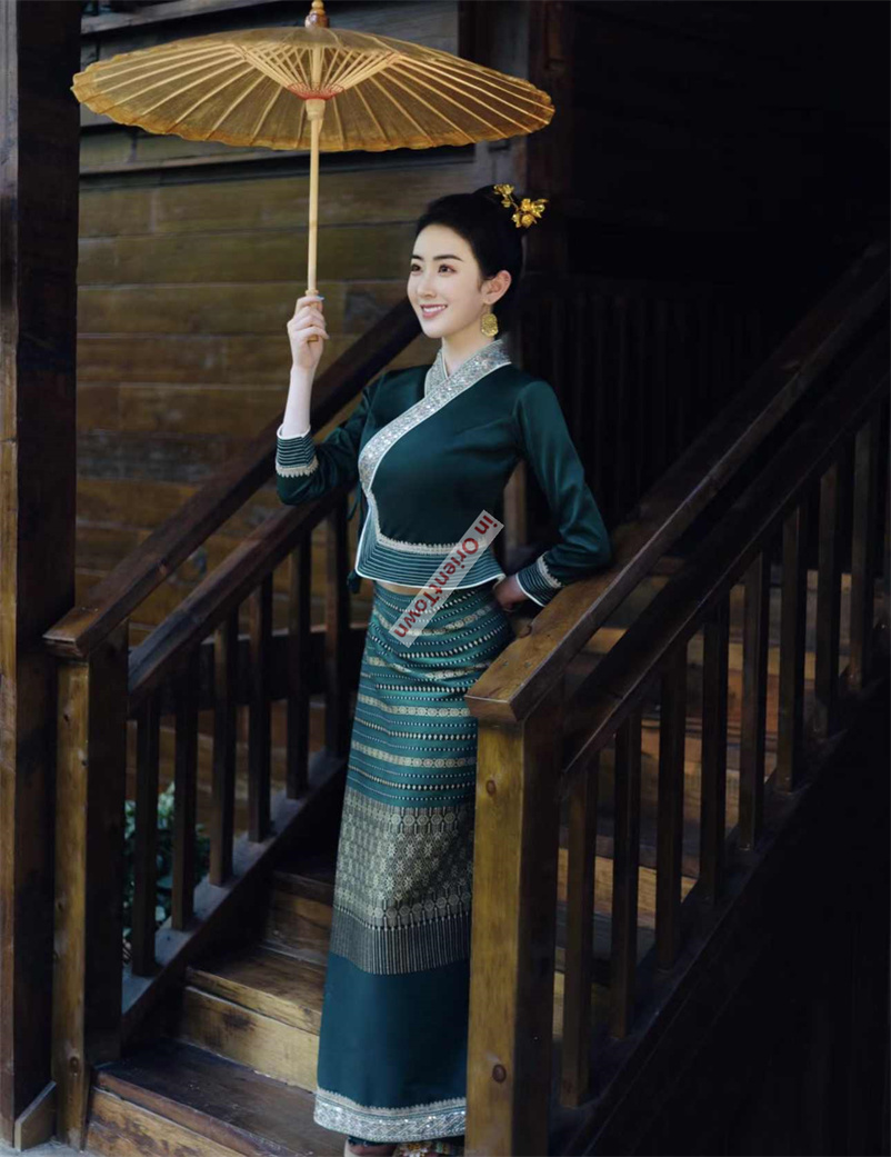 Yunnan Xishuangbanna Dai Tradi - Embroidery Effect recensione e prezzo