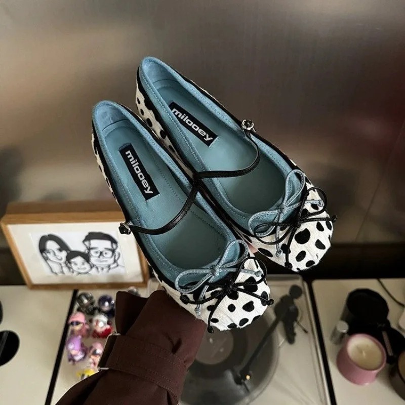 2026French Flat Bottomed Rotun - Embroidery Flat Shoes recensione e prezzo