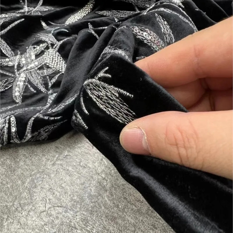 CyNew high-end custom-made bla - Embroidery Garments recensione e prezzo