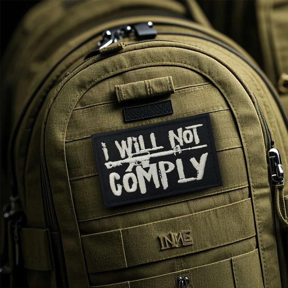I Will Not Comply Black White  - Embroidery Font Free recensione e prezzo