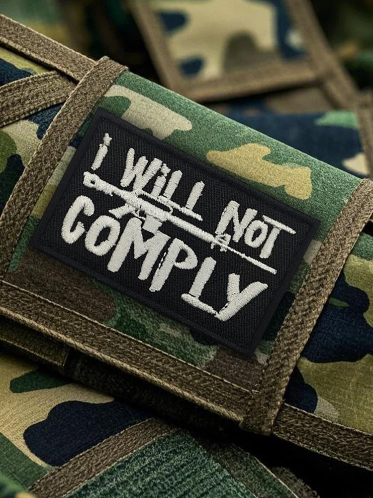 I Will Not Comply Black White  - Embroidery Font Free recensione e prezzo