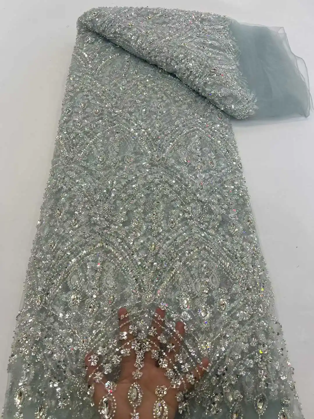 Hot Sale Exquisite Heavy Indus - Embroidery Net Fabric recensione e prezzo