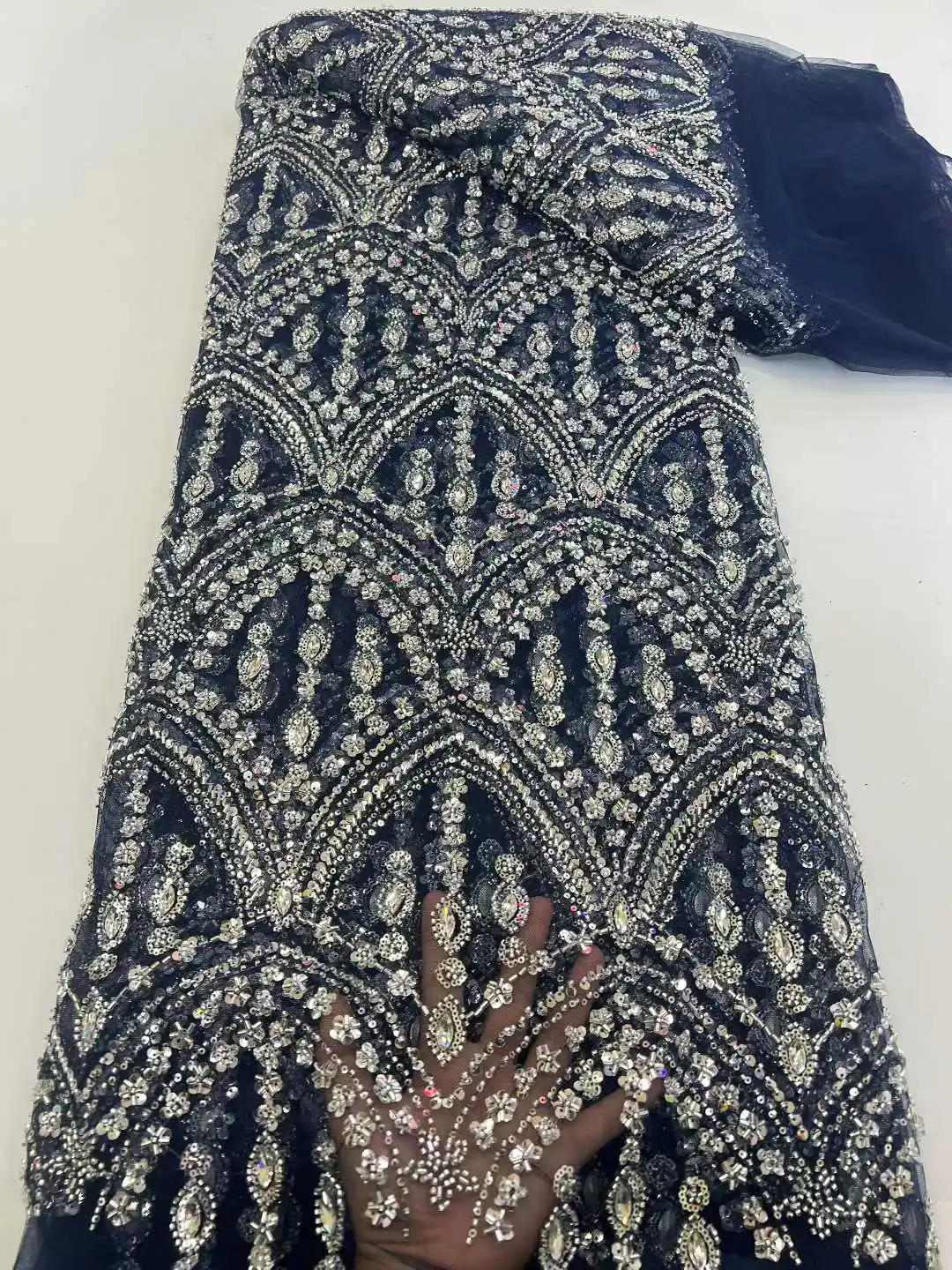 Hot Sale Exquisite Heavy Indus - Embroidery Net Fabric recensione e prezzo