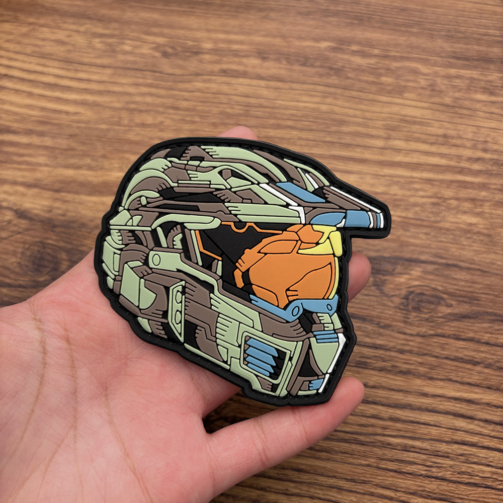 A Helmet-Wearing Pattern Pvc S - Embroidery Effect recensione e prezzo
